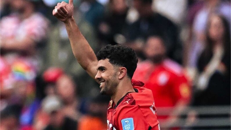 VAR salva o Egito no fim, e empate com o Irã garante vaga histórica na Copa