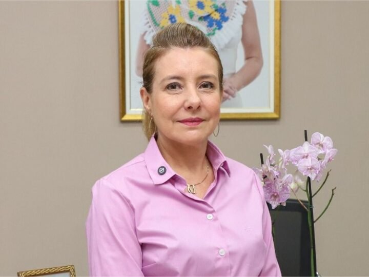 Não é ajuda. É cumprir a lei