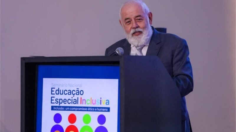 Governador em exercício defende união entre instituições para garantir inclusão e aprendizagem de estudantes em MT