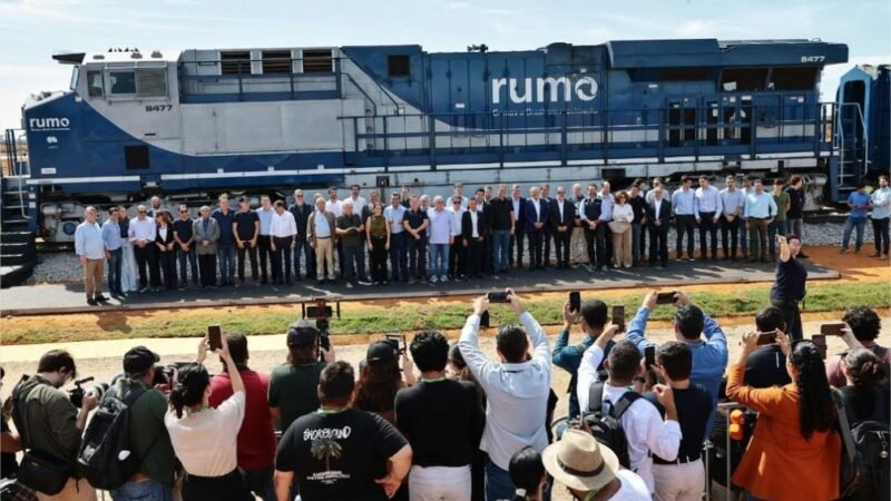 Governo de MT e Rumo inauguram 1º trecho da Ferrovia Estadual: “Mato Grosso é um exemplo do que o Brasil pode fazer”, afirma governador