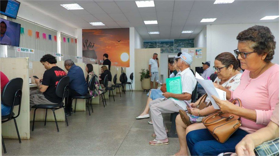 Prefeitura de Várzea Grande mantém atendimento para IPTU, Alvará e Refis com descontos de até 80%