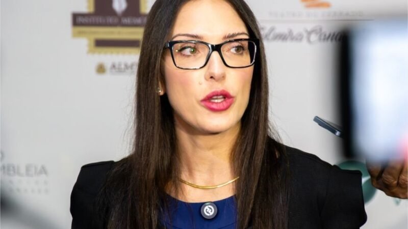 Janaina diz que conversará com Pivetta, WF e Jayme por aliança