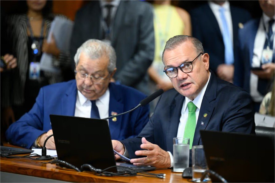 WF confirma acordo com Jayme e diz que esposa de quem perder nas pesquisas será vice; Júlio vê “elucubração”