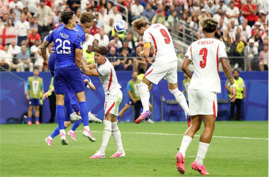 Kane faz diferença, e Inglaterra vence Croácia