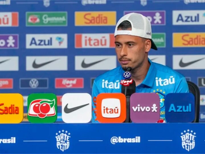 Martinelli admite substituir Raphinha e vê Neymar “querendo muito”