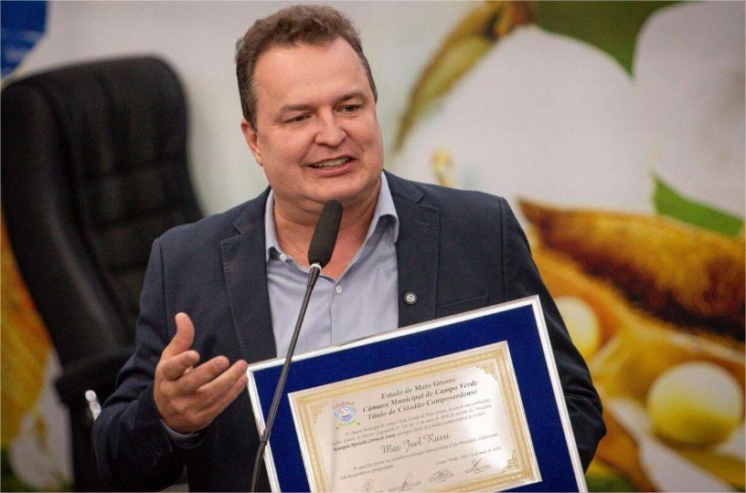 Max Russi é homenageado com título de Cidadão Campoverdense e reforça compromisso com os municípios