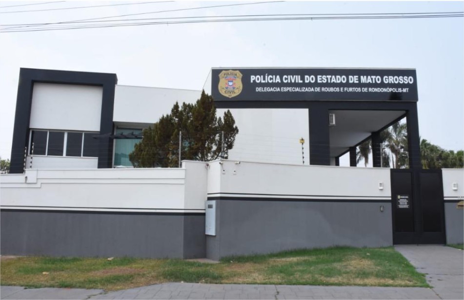 Polícia Civil prende autor de extorsão que invadiu celular de cliente em Rondonópolis