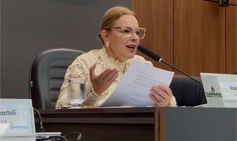 Paula Calil apresenta projeto que institui Política Municipal de Proteção à Saúde Bucal