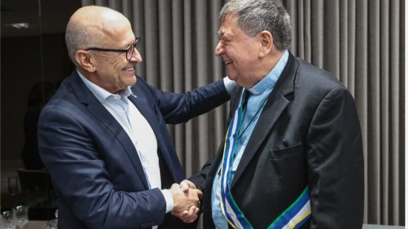 Governador Otaviano Pivetta concede Medalha da Ordem do Mérito Mato Grosso ao cardeal Dom João Braz de Aviz