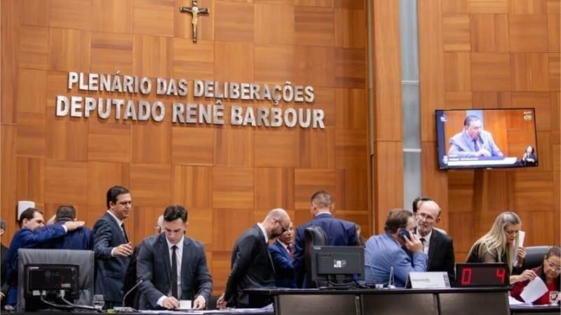 Governo prevê receita de R$ 42,1 bilhões e envia LDO com RGA de 4,20% à Assembleia Legislativa