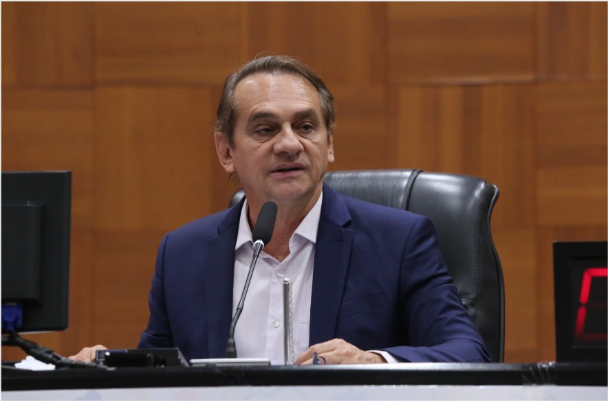 Wilson Santos defende fim dos “concursos fakes” e pede derrubada de veto do governo em MT