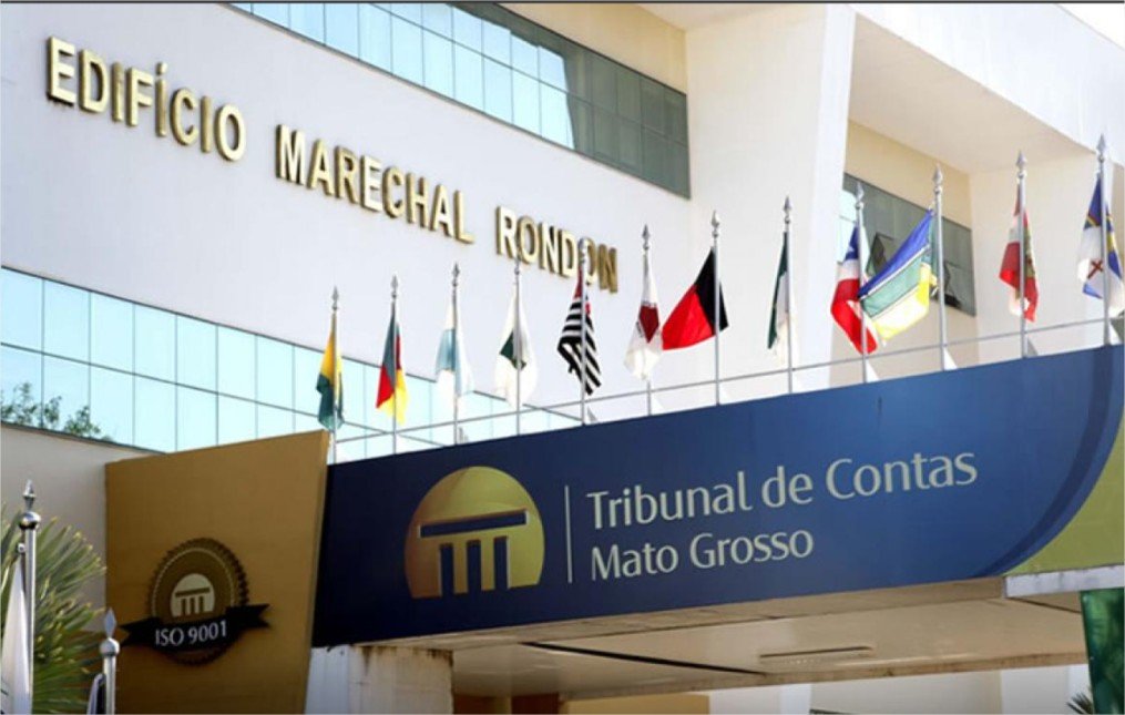 TCE veta carros com propaganda política dentro do órgão