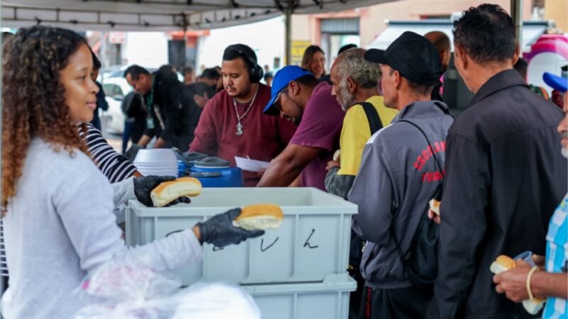 Prefeitura e Conselho levam mais de 1,8 mil atendimentos a pessoas em situação de rua em Cuiabá