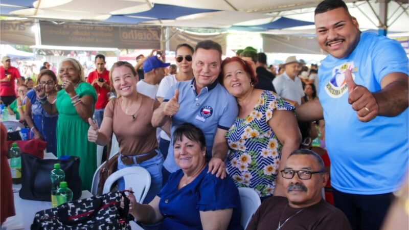Festa da Terceira Idade em Várzea Grande tem anúncio de R$ 20 milhões para recuperação de ruas