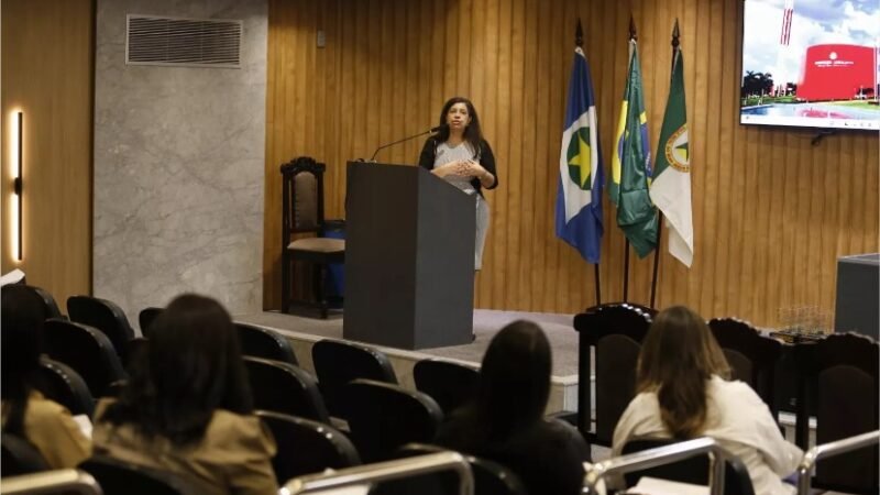 1ª JORNADA MATO-GROSSENSE DE SAÚDE DA MULHER MOBILIZA ESPECIALISTAS, AUTORIDADES E COMUNIDADE EM DEFESA DA SAÚDE FEMININA