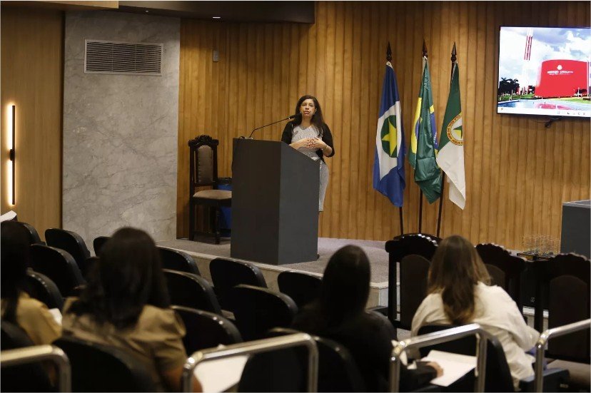 1ª JORNADA MATO-GROSSENSE DE SAÚDE DA MULHER MOBILIZA ESPECIALISTAS, AUTORIDADES E COMUNIDADE EM DEFESA DA SAÚDE FEMININA