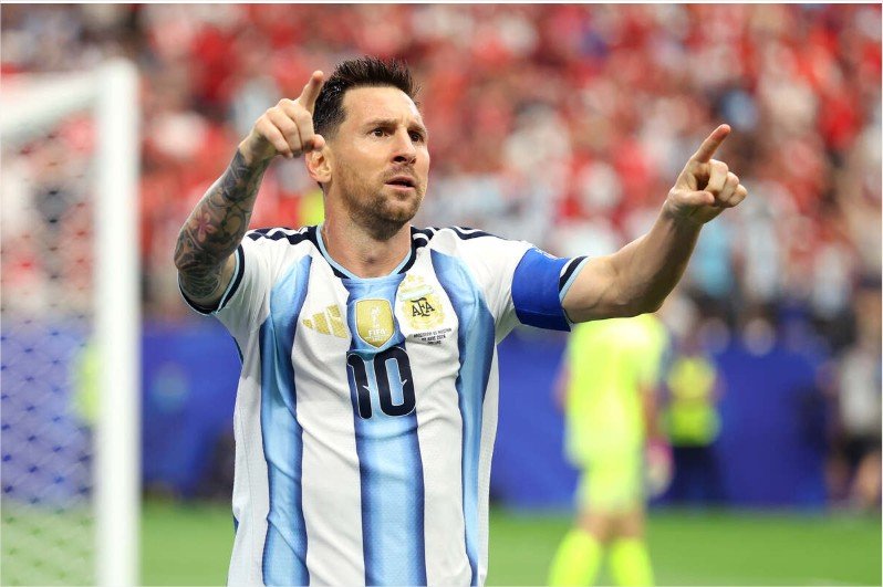 Messi faz dois, se torna o maior artilheiro da história das Copas, e Argentina vence a Áustria