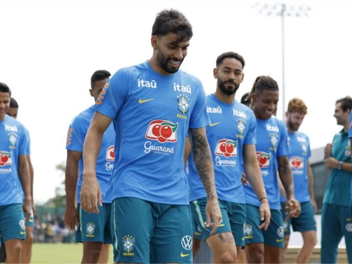 Ancelotti repete equipe e encaminha escalação do Brasil para estreia na Copa