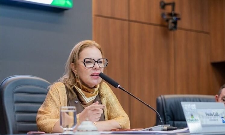 Paula Calil anuncia concurso público para a Câmara de Cuiabá em 2026