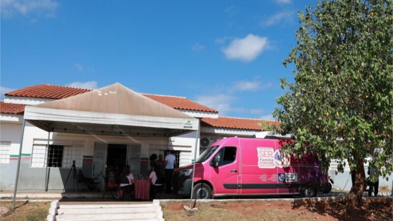Confira a agenda de atendimentos da Van Rosa nesta semana