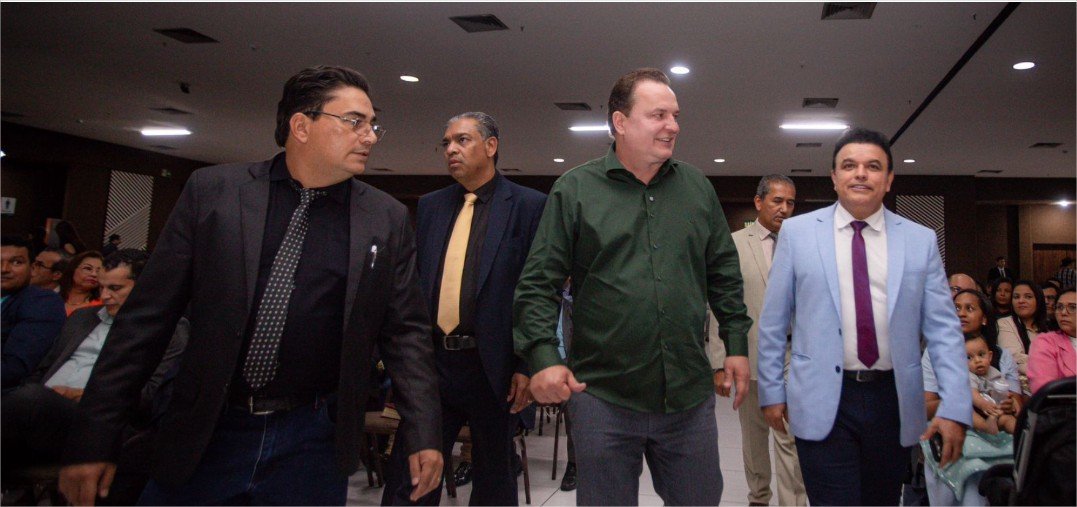 Bira recebe manifestações de apoio de lideranças políticas e religiosas durante convenção