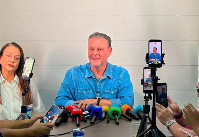 Fávaro aciona Justiça Eleitoral e denuncia campanha difamatória