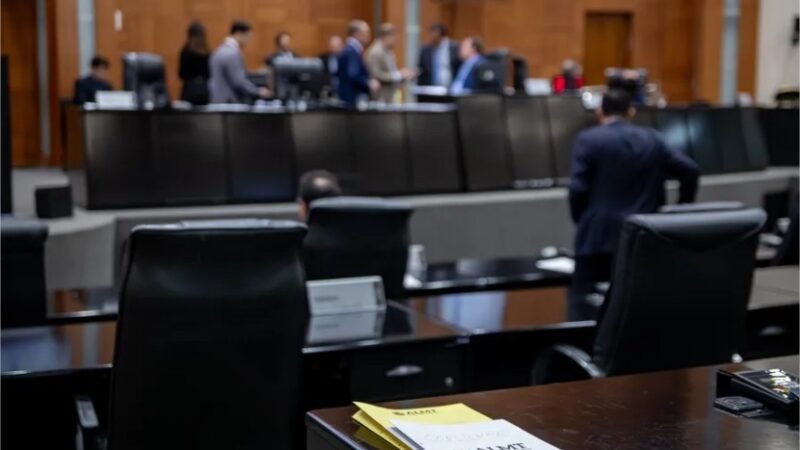 ALMT aprova PLDO de 2027 em primeira votação e autoriza plebiscitos em duas regiões de Mato Grosso