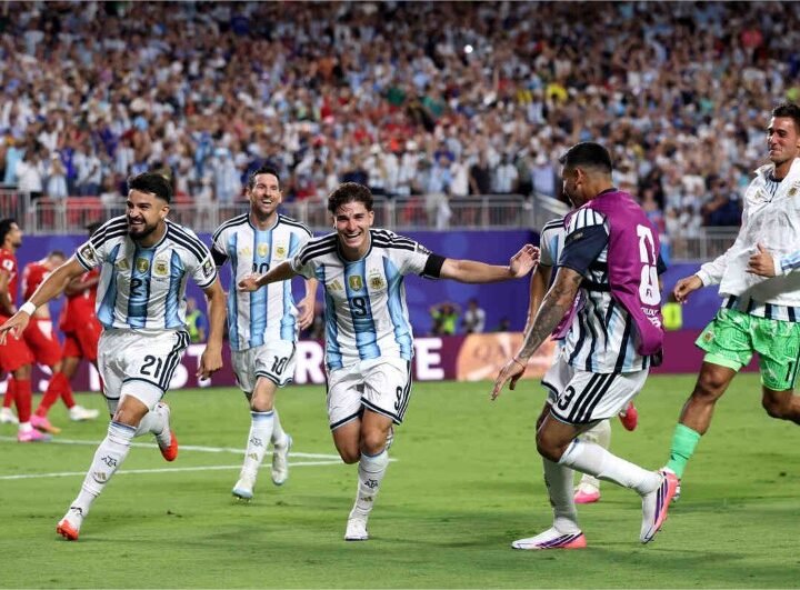 Argentina vence Suíça na prorrogação e enfrenta a Inglaterra nas semifinais