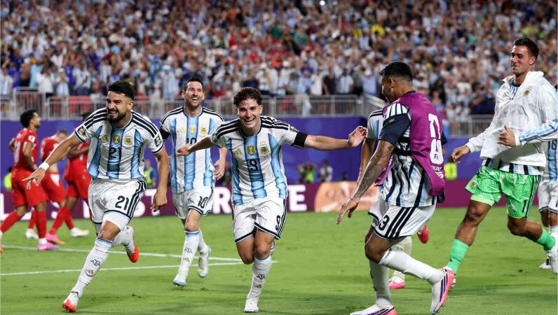 Argentina vence Suíça na prorrogação e enfrenta a Inglaterra nas semifinais