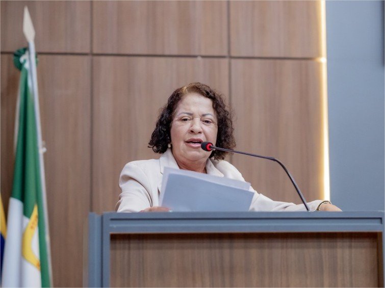 Lei de Baixinha Giraldelli valoriza docentes de Cuiabá com premiação “Professor Inovador”