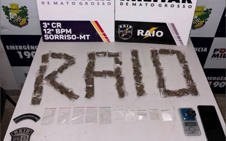 Polícia Militar apreende armas de fogo e 47 porções de drogas em Sorriso