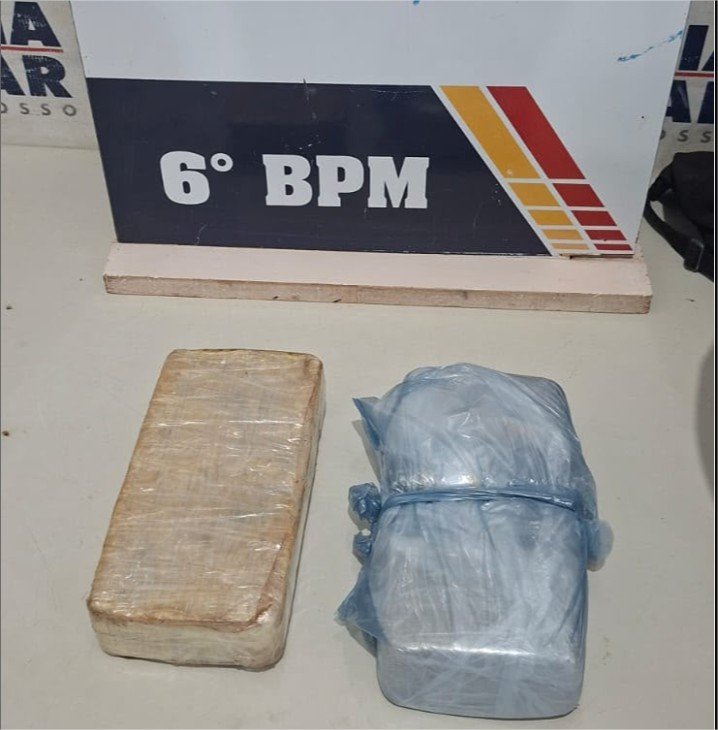 Polícia Militar prende homem com dois tabletes de pasta base de cocaína em Cáceres