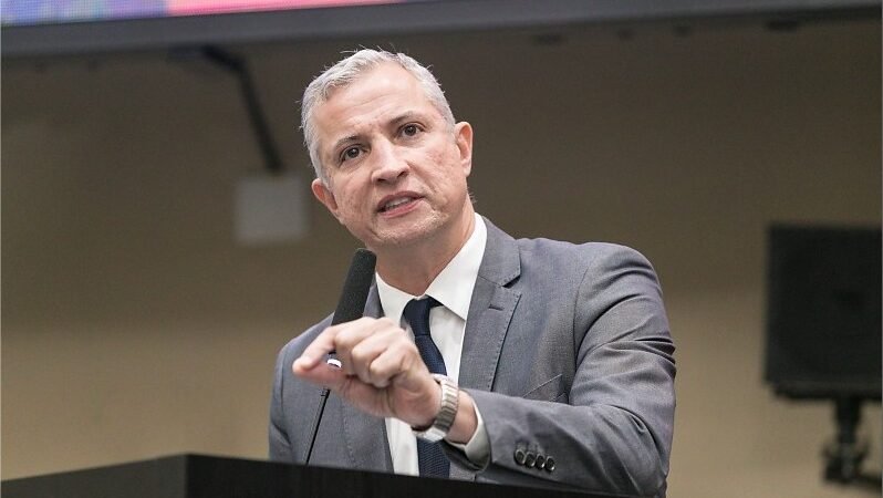Faissal apresenta projeto para agilizar recuperação de rodovias estaduais