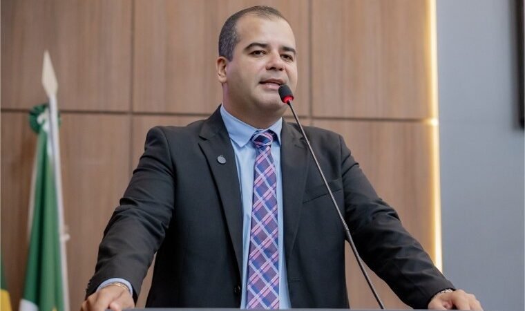 Câmara mantém veto parcial e projeto sobre prevenção contra bebidas adulteradas segue para sanção