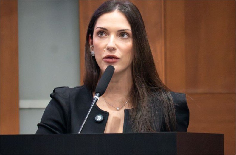MDB marca evento para lançar Janaina e definir apoio ao Governo