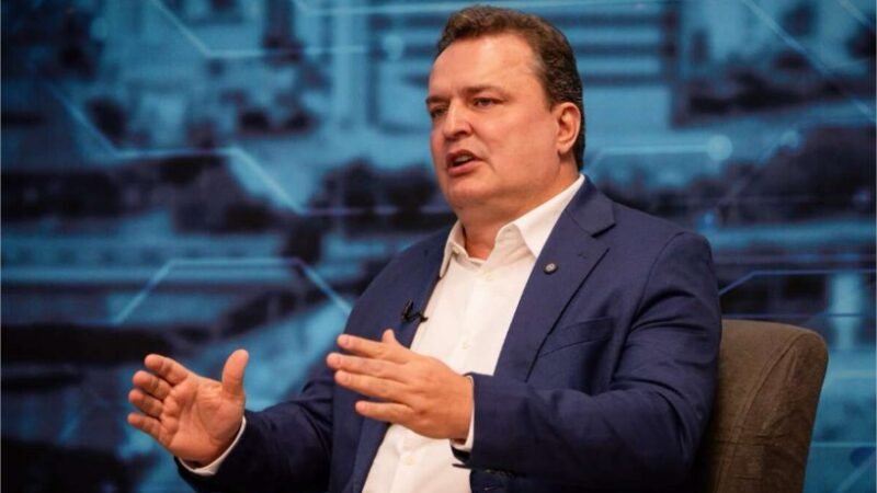 Max Russi descarta apoios individuais na disputa pelo Governo