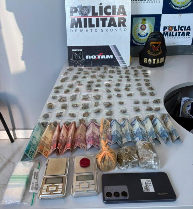 Rotam apreende mais de 100 porções de entorpecentes e prende mulher por tráfico