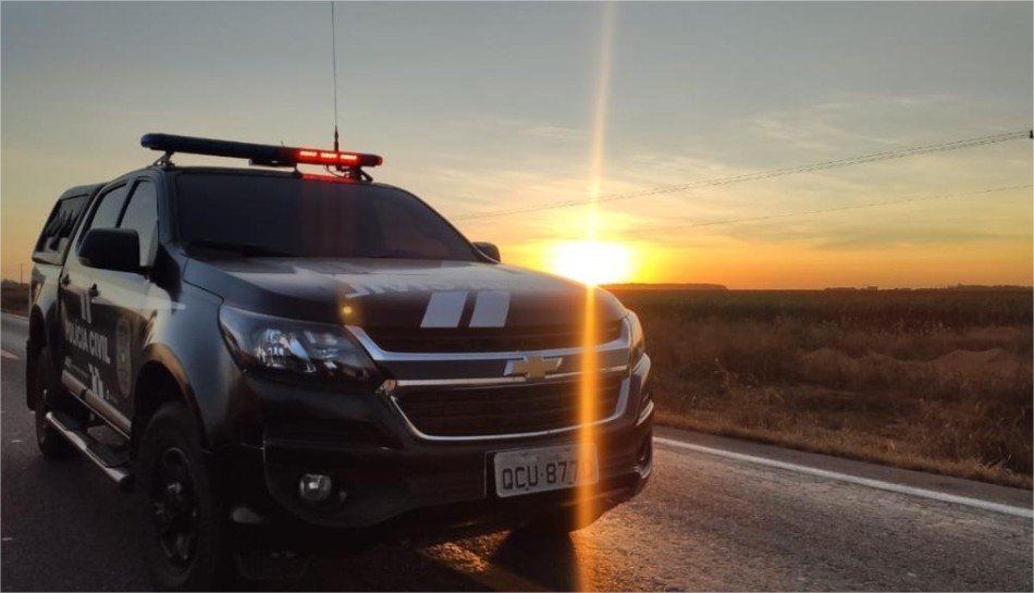 Foragido por latrocínio é preso em ônibus durante ação da Polícia Civil