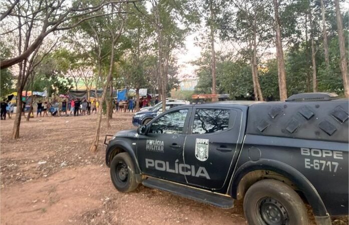Polícia Militar apreende 17 porções de drogas e localiza dois suspeitos por tráfico