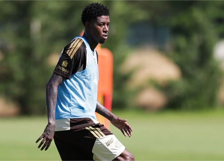 Vitão reforça briga por vaga na defesa do Flamengo e valoriza amistosos: “Avaliação positiva”