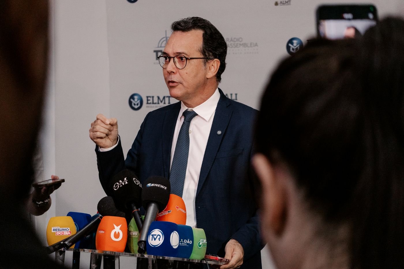 Lúdio anuncia ação na Justiça por atrasos e suspeitas de superfaturamento do BRT