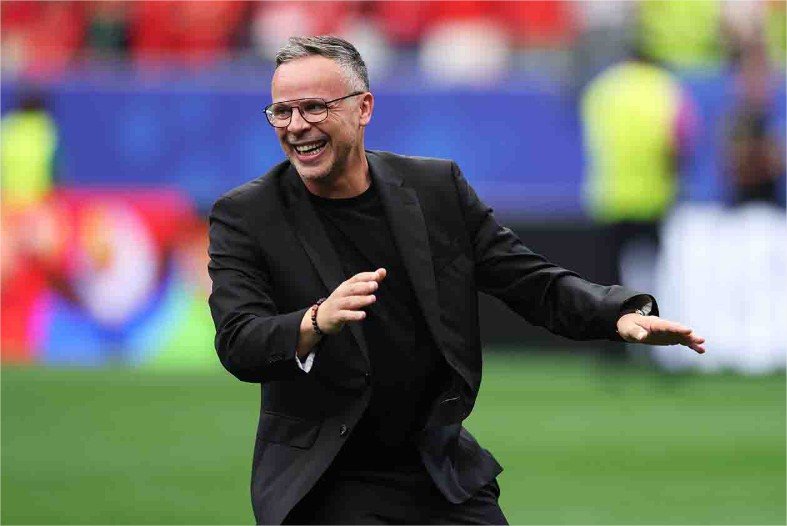 Técnico do Marrocos valoriza recuperação da seleção no segundo tempo contra o Canadá