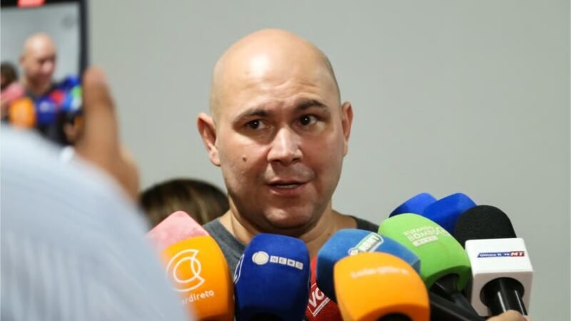 Abilio rebate críticas de vereadoras e descarta mudar postura com a imprensa: “tem que reclamar é com vocês”