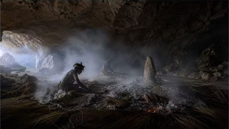 Arqueólogos encontram evidências de centro de magia e rituais de 25 mil anos