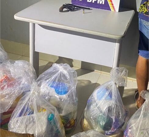 Polícia Militar prende faccionado com arma de fogo e 11 cestas básicas em Nova Mutum
