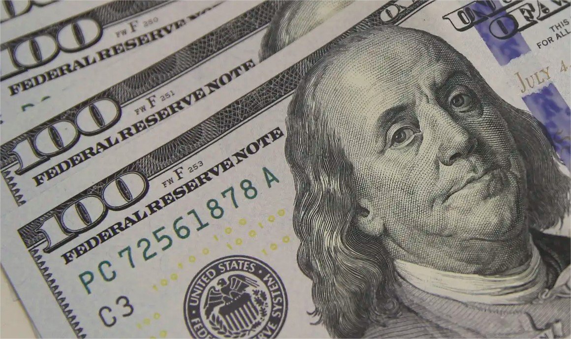 FMI eleva projeção para PIB do Brasil, mas prevê desaceleração em 2027