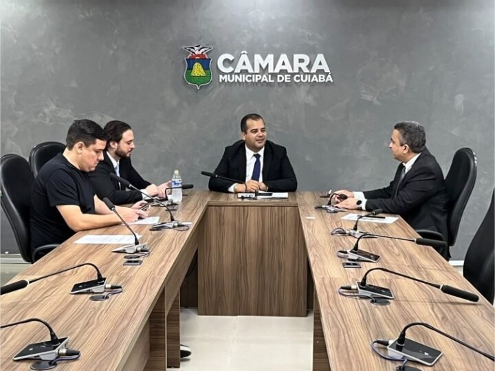 Comissões aprovam emenda à LDO de 2027 em reunião conjunta extraordinária