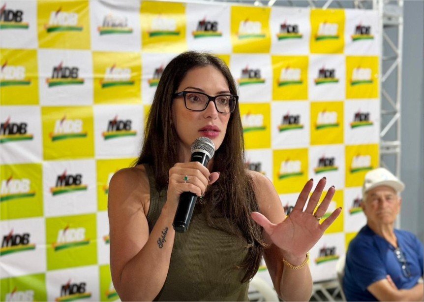Janaina confirma reunião para negociar com Pivetta