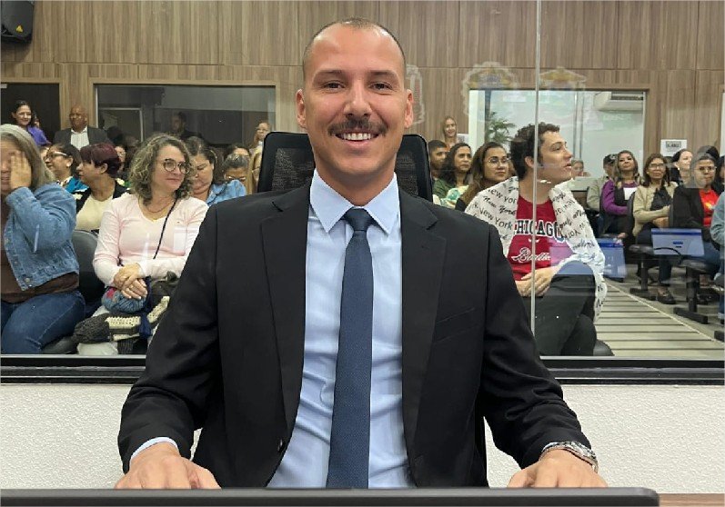 Vereador Lucas articula e bairro Chapéu do Sol é contemplado com recapeamento asfáltico em Várzea Grande