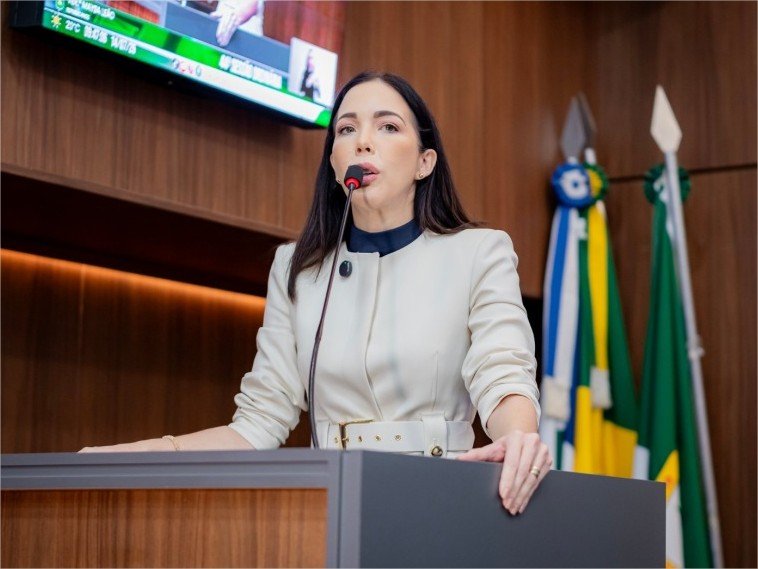 Maysa Leão reforça pedido por melhorias na estrutura do CRAS Planalto